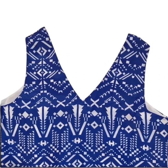 Sabine Blue White Geo Print Sleeveless Top Size XS - Picture 3 of 9